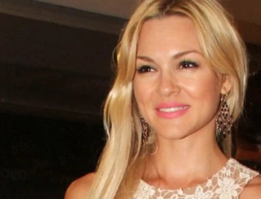 Βίκυ Κάβουρα: «Συνεχίζω στο OPEN, δεν θα είμαι στην εκπομπή του Λιάγκα» (βίντεο)